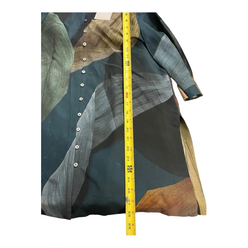 Poetry Silk Leaf Print Tunic Top - Picture 7 of 7